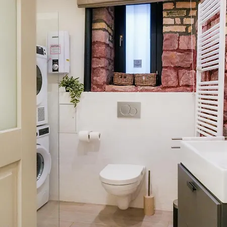 Διαμέρισμα Namastay! Gartensuite In Bester Lage Mannheims Μάνχαιμ